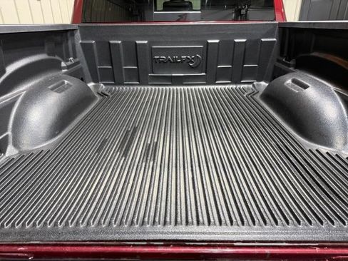 Used 2025 RAM 1500 Laramie AWD/4WD image 10