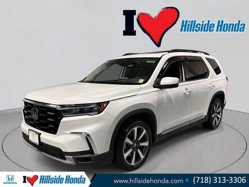 Certified 2023 Honda Pilot Elite image 1