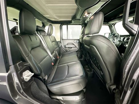 Used 2021 Jeep Wrangler Unlimited Rubicon 4xe w/ Steel Bumper Group image 25