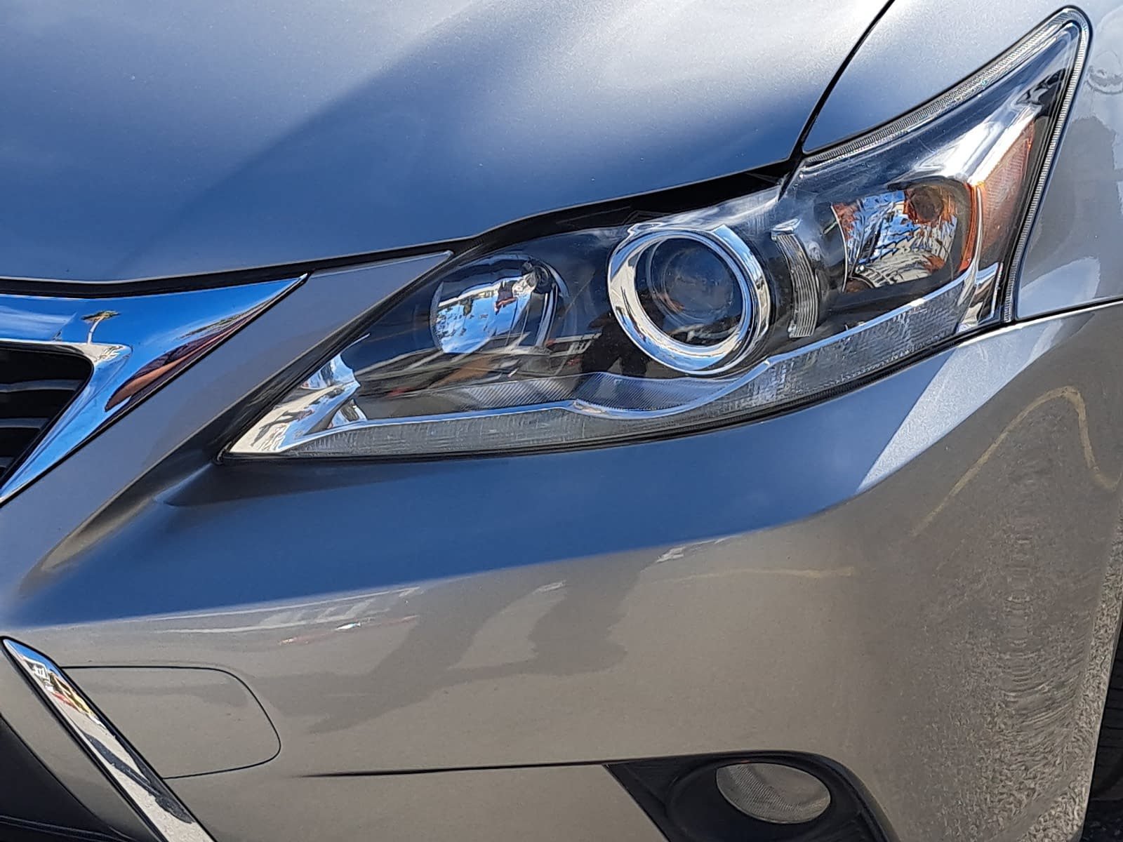 Used 2017 Lexus CT 200h w/ Navigation System Package FWD image 33