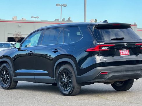 Certified 2025 Toyota Grand Highlander AWD image 7