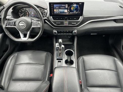 Certified 2024 Nissan Altima 2.5 SR w/ SR Premium Package image 2