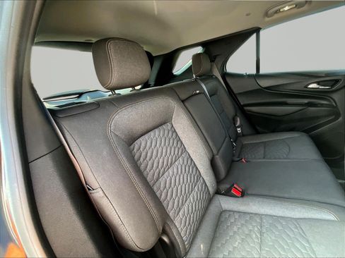 Used 2019 Chevrolet Equinox LT FWD image 25