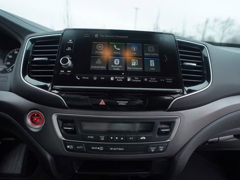 Used 2025 Honda Ridgeline Sport+ image 27