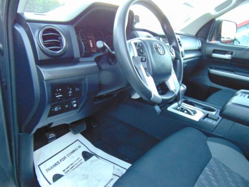 Used 2018 Toyota Tundra SR5 w/ TRD Sport Package image 17