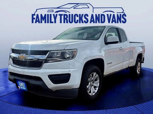 Used 2020 Chevrolet Colorado LT w/ Safety Package image 1