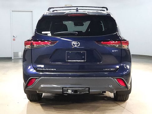 New 2026 Toyota Highlander Limited AWD/4WD image 6