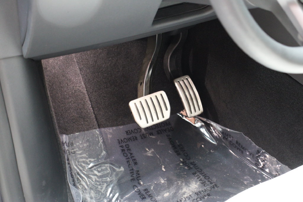 Used 2023 Tesla Model Y Performance AWD/4WD image 15