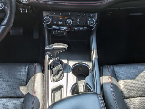 Certified 2024 Dodge Durango GT AWD/4WD image 16