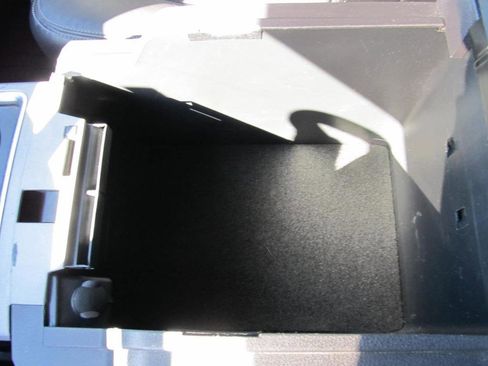 Used 2015 Ford F350 Lariat image 71