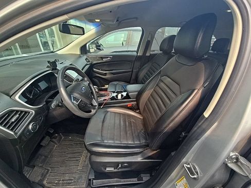 Used 2018 Ford Edge SEL w/ Equipment Group 201A AWD/4WD image 7