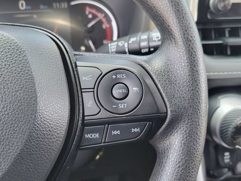 Used 2023 Toyota RAV4 XLE FWD image 8