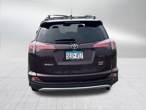 Used 2016 Toyota RAV4 XLE AWD/4WD image 5