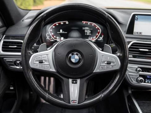 Used 2021 BMW 740i xDrive w/ M Sport Package AWD/4WD image 27