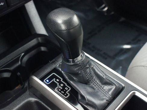 Used 2023 Toyota Tacoma SR5 image 9