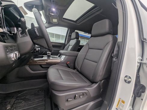 New 2026 GMC Sierra 1500 Elevation w/ Elevation Premium Package image 15