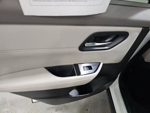 Certified 2023 Nissan Rogue SV w/ SV Premium B Package image 21