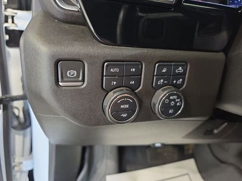 Used 2024 Chevrolet Silverado 3500 LTZ AWD/4WD image 19