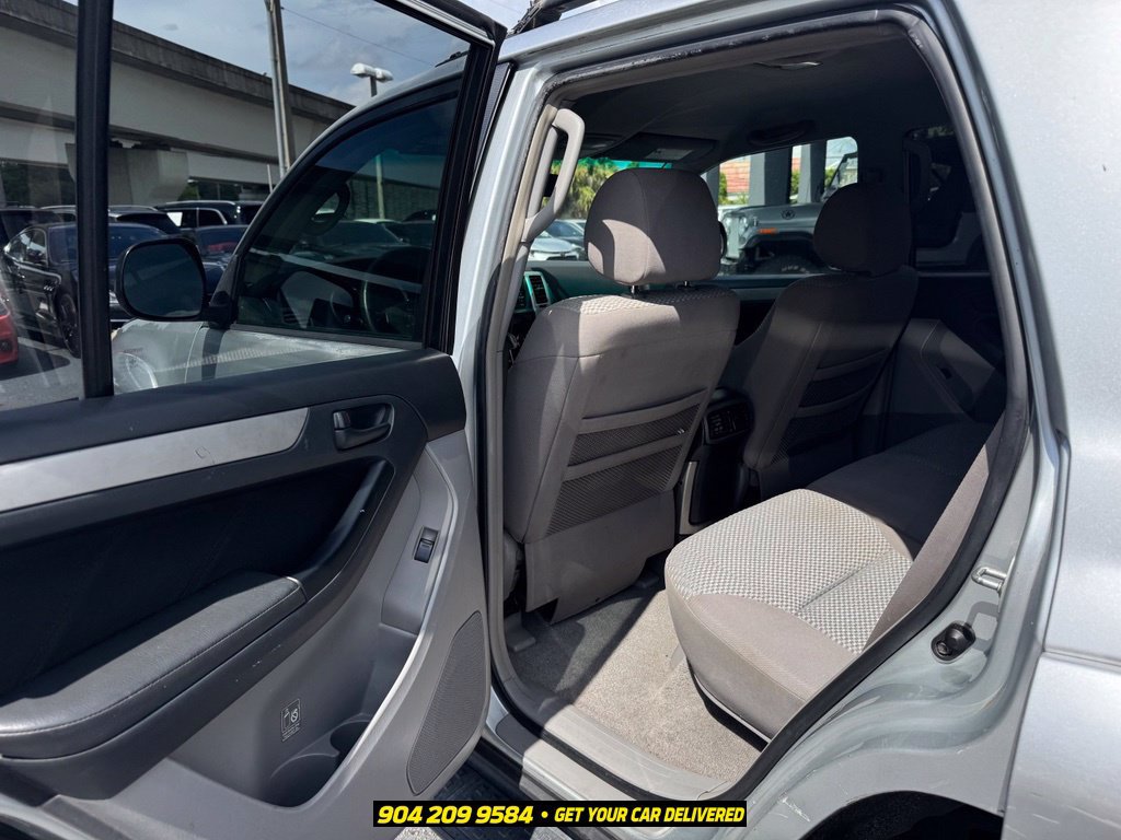 Used 2006 Toyota 4Runner SR5 RWD image 24