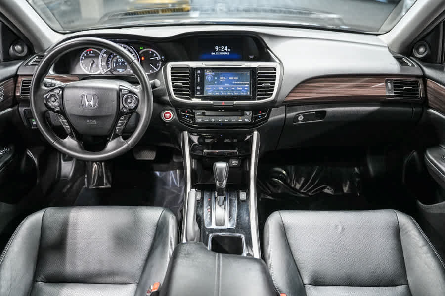 Used 2016 Honda Accord EX-L image 12