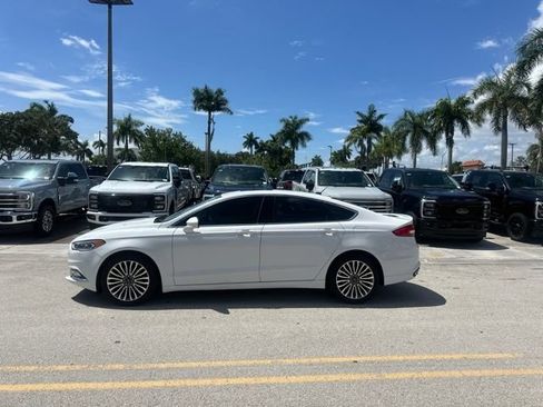 Used 2018 Ford Fusion Titanium AWD/4WD image 2