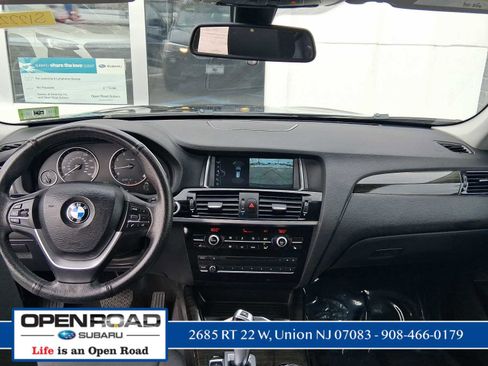 Used 2017 BMW X3 xDrive28i image 9