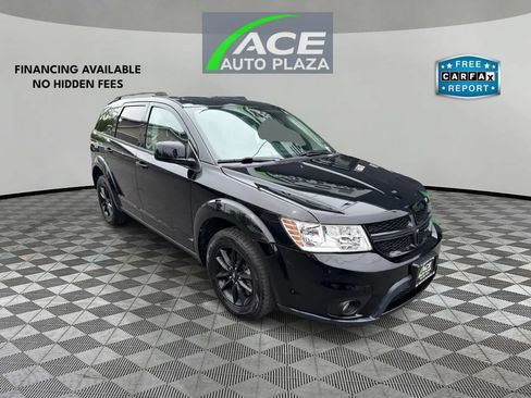 Used 2019 Dodge Journey SE w/ Premium Group FWD image 1
