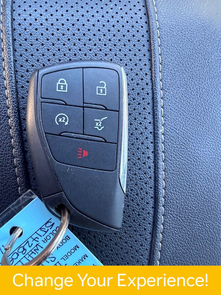 Used 2025 Chevrolet Traverse High Country FWD image 32