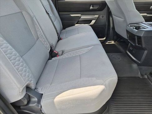 Used 2025 Toyota Tundra SR5 AWD/4WD image 17