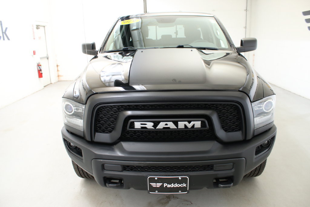 Used 2019 RAM 1500 Classic SLT AWD/4WD image 3