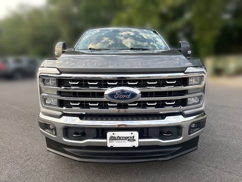 Used 2026 Ford F250 Lariat AWD/4WD image 3
