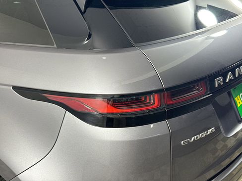 Used 2022 Land Rover Range Rover Evoque SE image 36