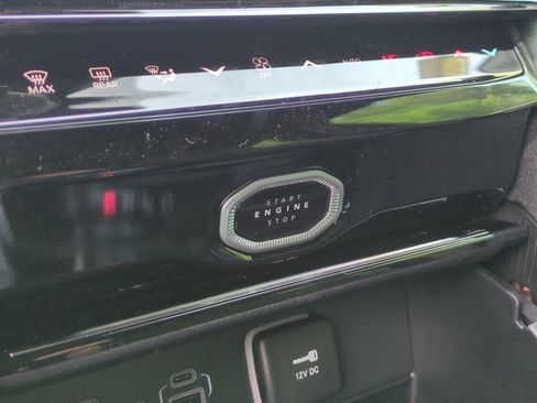 New 2026 Jeep Grand Cherokee Limited AWD/4WD image 30