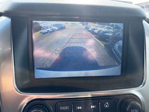 Used 2016 Chevrolet Suburban 3500 LS AWD/4WD image 23