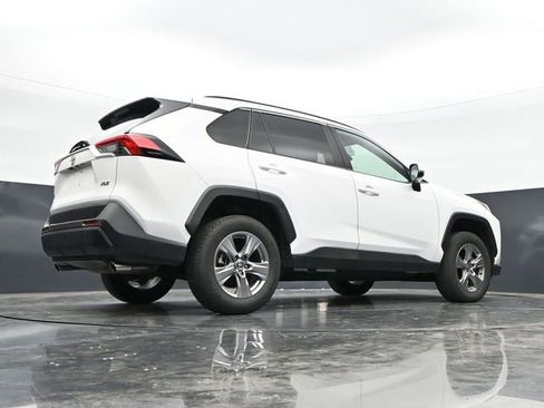 Used 2024 Toyota RAV4 XLE FWD image 35