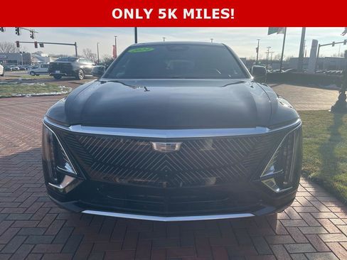 Used 2024 Cadillac Lyriq Luxury w/ LPO, Floor Liner Package image 3