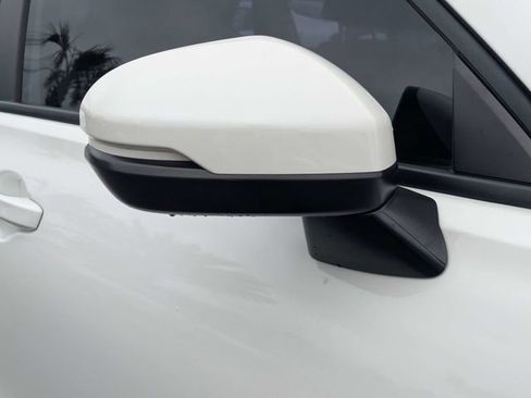 Used 2024 Honda HR-V LX image 10