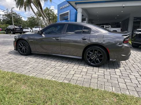 Used 2023 Dodge Charger R/T w/ Blacktop Package RWD image 32
