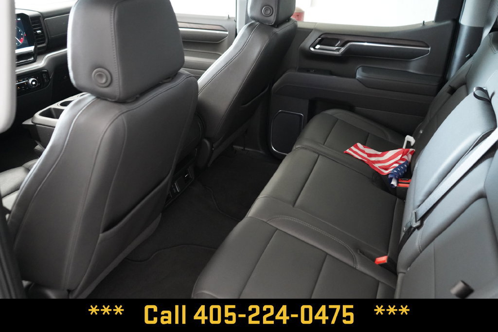 Used 2025 GMC Sierra 1500 SLT AWD/4WD image 31