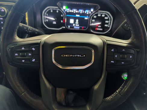 Used 2020 GMC Sierra 2500 Denali w/ Denali Ultimate Package image 8