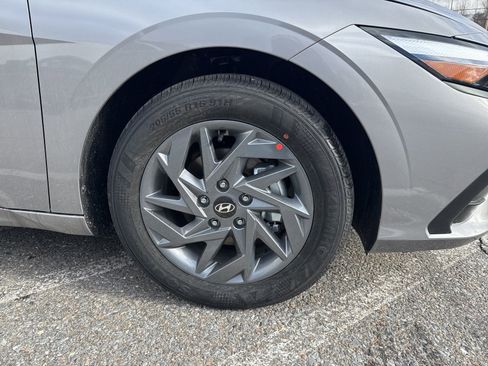 New 2026 Hyundai Elantra Blue image 10