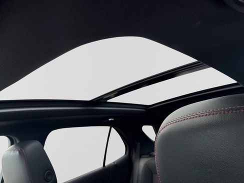 Certified 2023 Chevrolet Equinox RS image 18