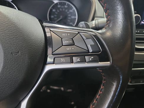 Used 2023 Nissan Altima 2.5 SR FWD image 22
