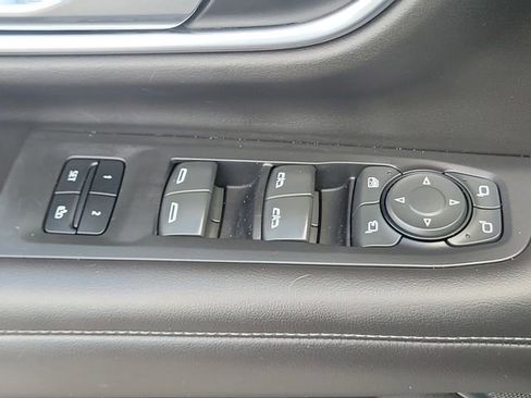 Certified 2021 Chevrolet Tahoe Z71 w/ Z71 Signature Package image 21