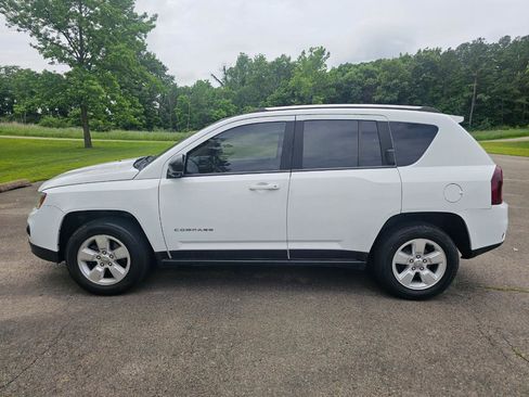 Used 2014 Jeep Compass Sport w/ Power Value Group FWD image 9