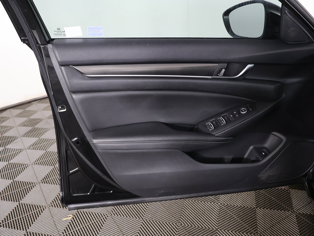 Used 2020 Honda Accord Sport image 18