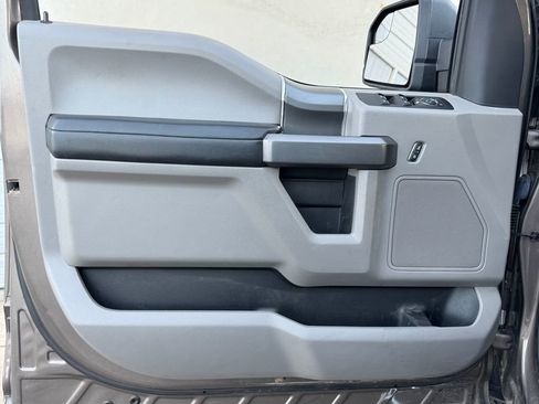 Used 2020 Ford F150 XLT w/ Equipment Group 302A Luxury image 11