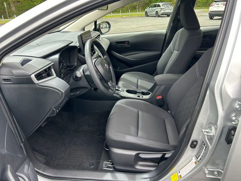 Certified 2024 Toyota Corolla LE AWD/4WD image 17
