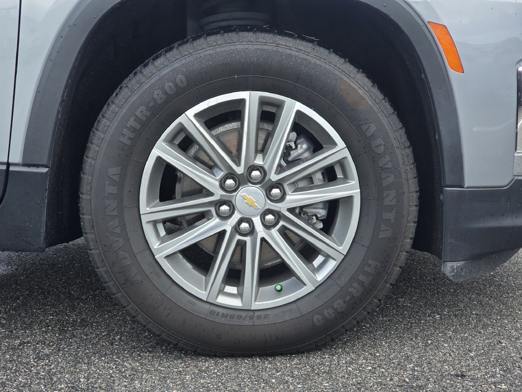 Used 2023 Chevrolet Traverse LT AWD/4WD image 11