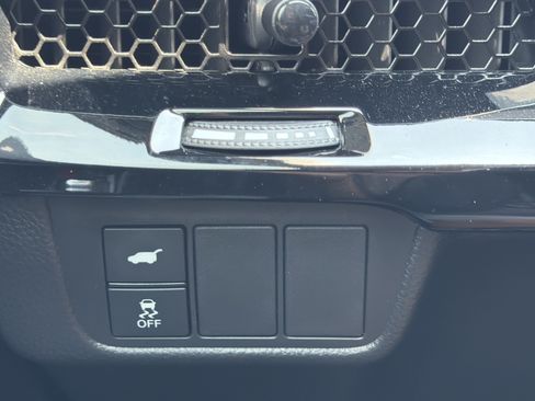 Used 2025 Honda CR-V EX-L image 34